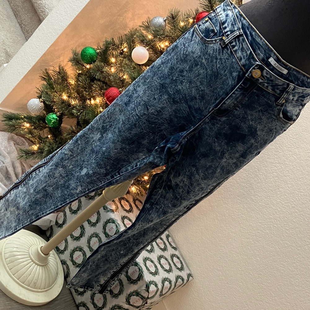 K Jordan High Rise Women Jeans - Blue